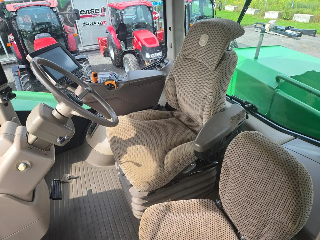 2016 John Deere 9620R