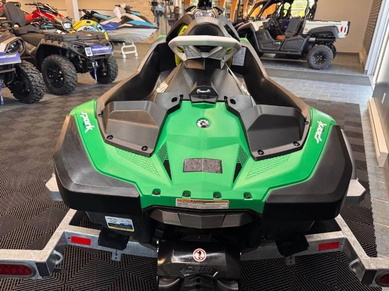 Sea-doo Spark Trixx 2up 2021 alt