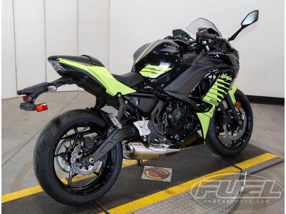 2026 Kawasaki Ninja® 650 Abs alt