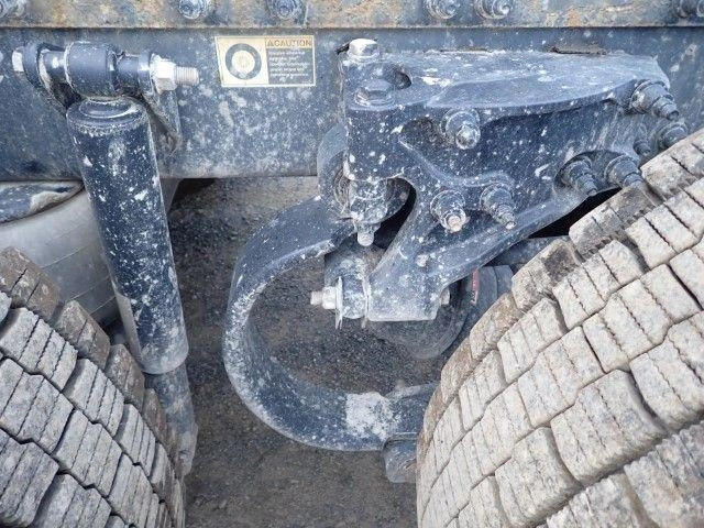 Peterbilt 579 2024