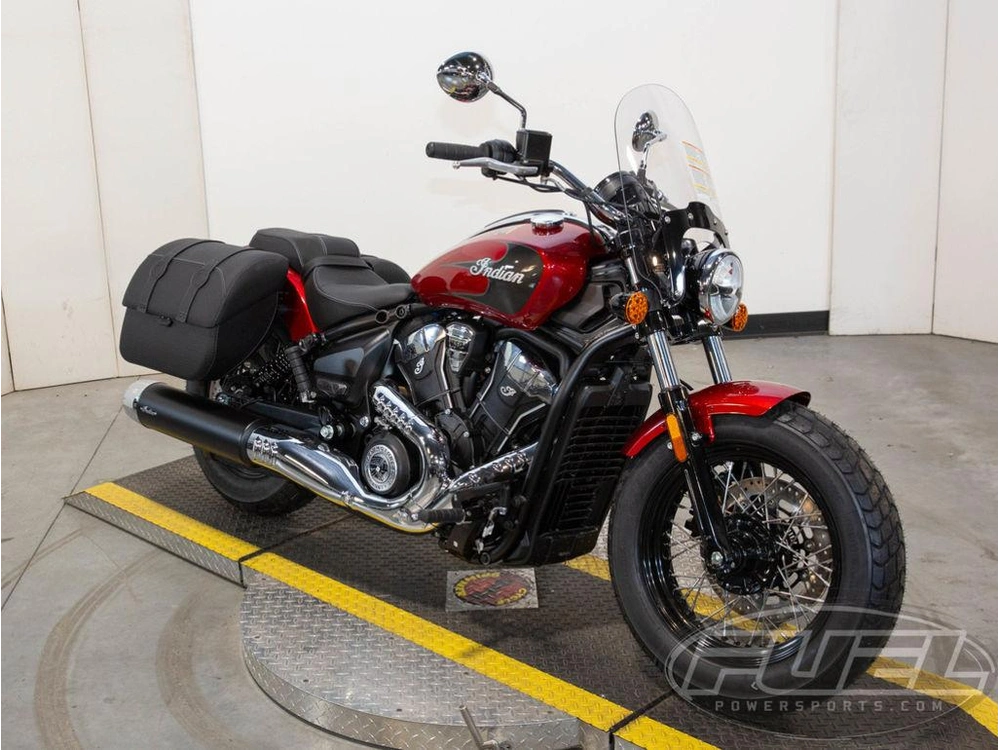 2026 Indian Motorcycle Super Scout® Sunset Red Metallic alt