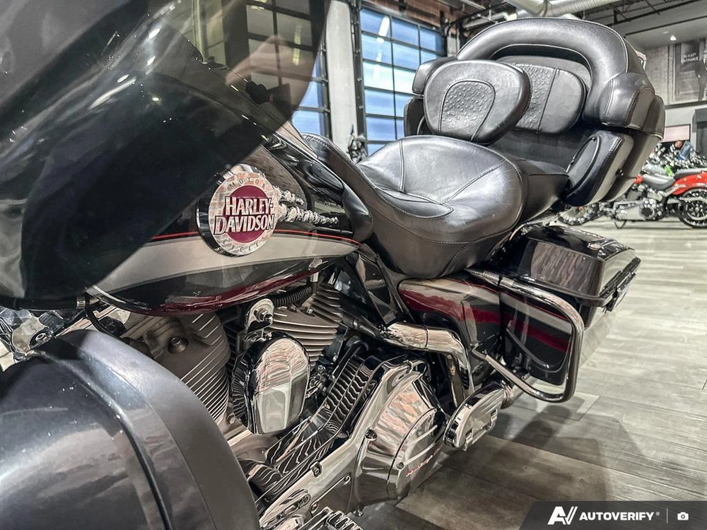 2006 Harley-davidson Flhtcuse Cvo Ultra Classic alt