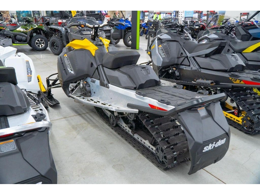 2024 Ski-doo Renegade® Sport Rotax® 600 Ace™ Ripsaw 1.25 alt