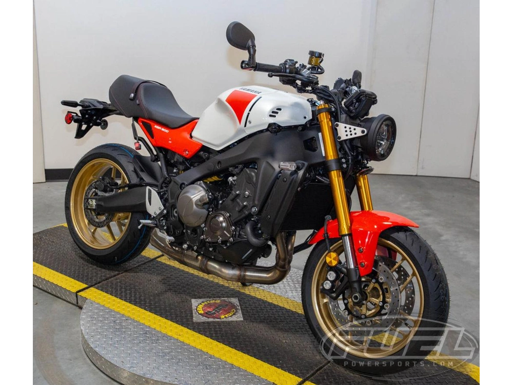 2026 Yamaha Xsr900 alt