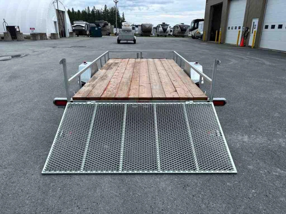 Laroche Gas73x12 2026 alt