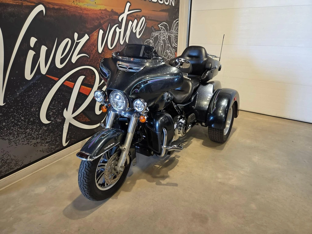 Harley-davidson Tri Glide Ultra Flhtcutg 2015 alt