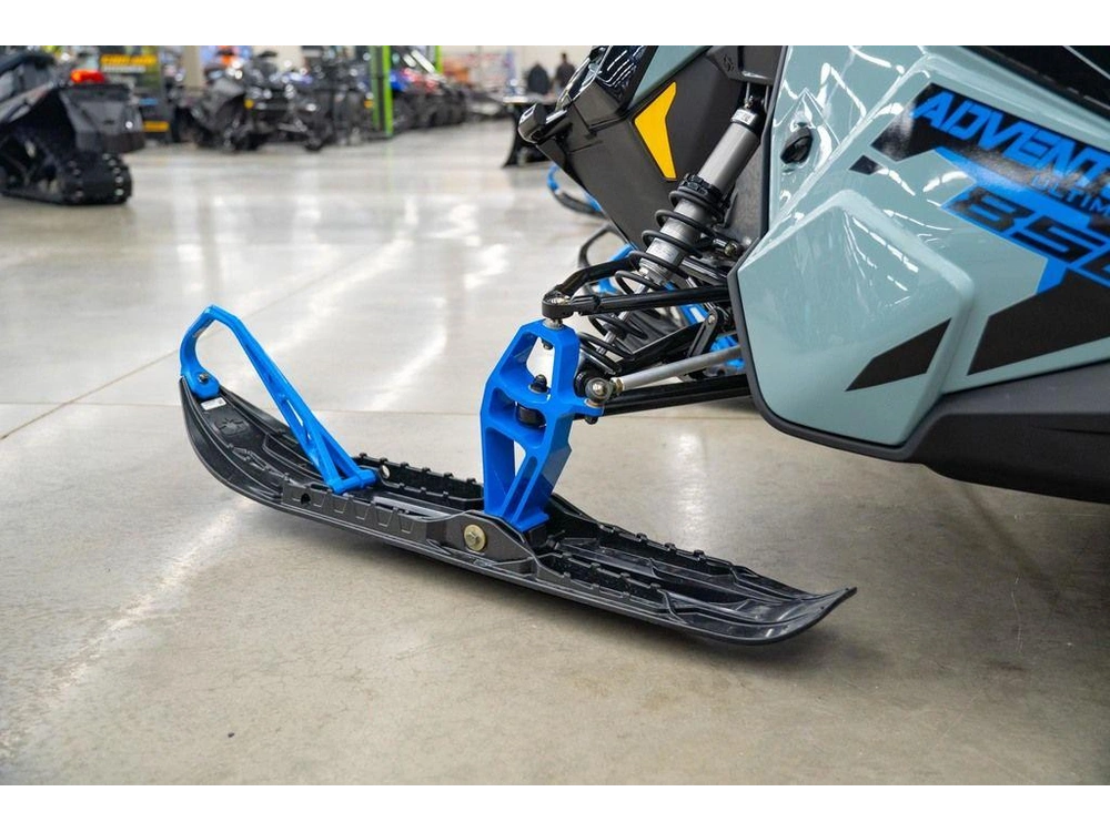 2026 Polaris 850 Titan Adventure Ultimate 155 1.5 alt