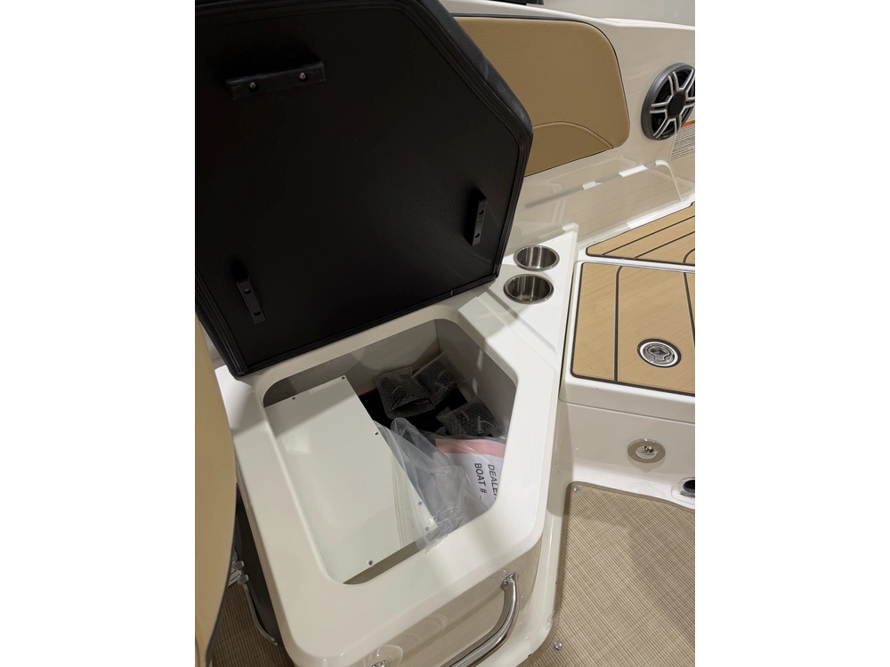 2026 Sea Ray Spx 210