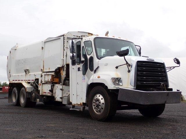 Freightliner 108sd 2019