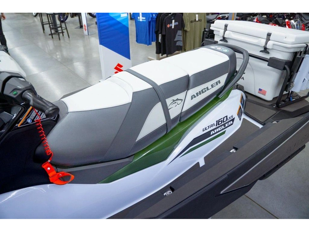 2025 Kawasaki Ultra® 160lx-s Angler alt