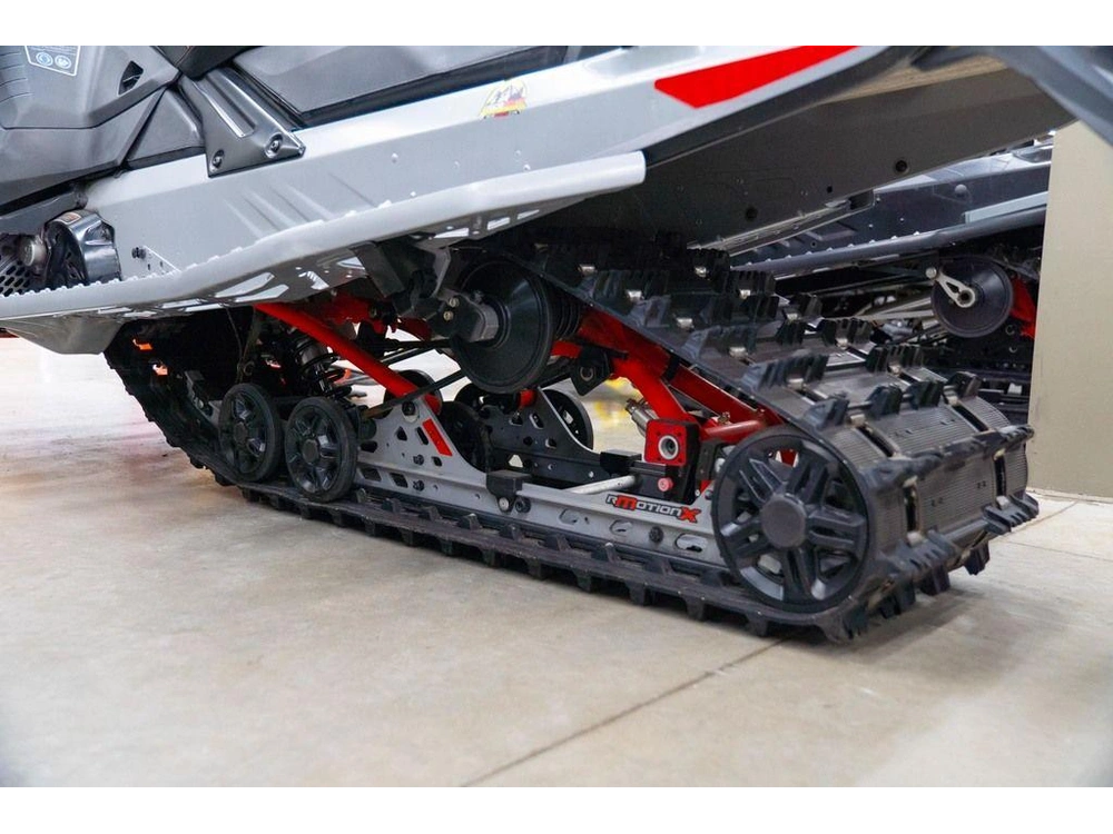 2022 Ski-doo Mxz® X-rs® Rotax® 850 E-tec® I Rip. Xt 1.25 Black Lcd alt