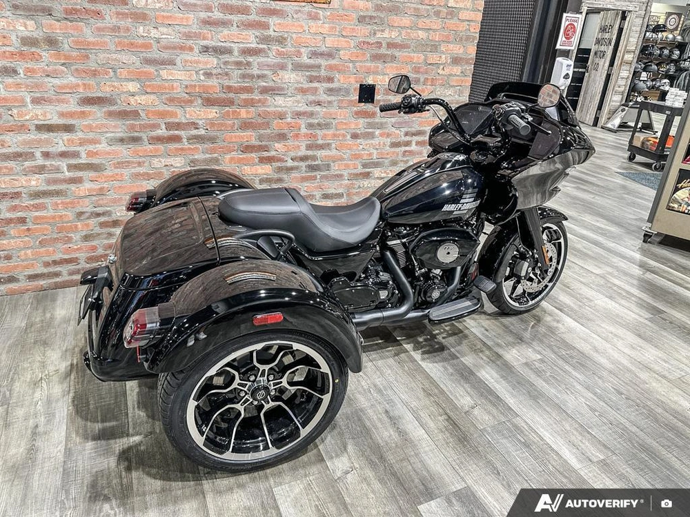 2026 Harley-davidson Road Glide 3 alt