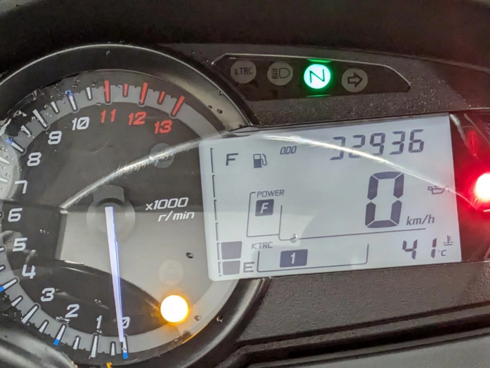 Kawasaki Ninja 1000 2015 alt