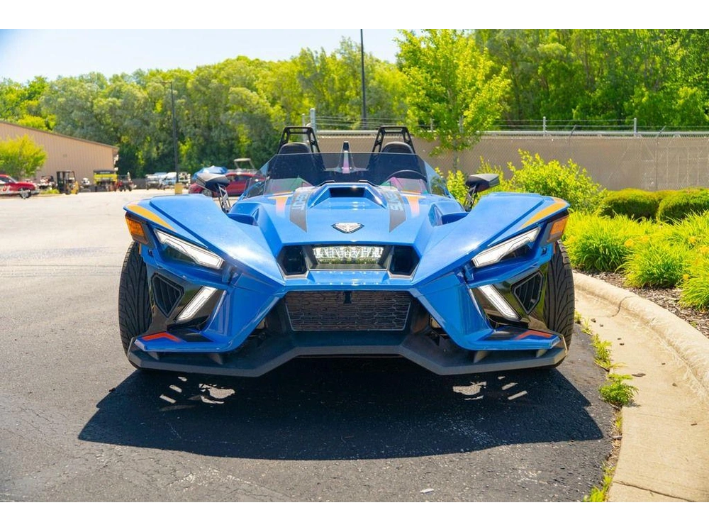 2024 Polaris Slingshot® R Radar Blue Fade alt