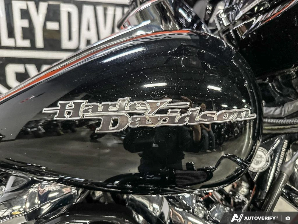 2017 Harley-davidson Street Glide Special alt