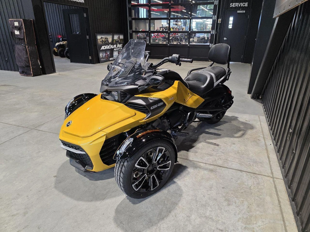 Can-am F3-s 2026 alt