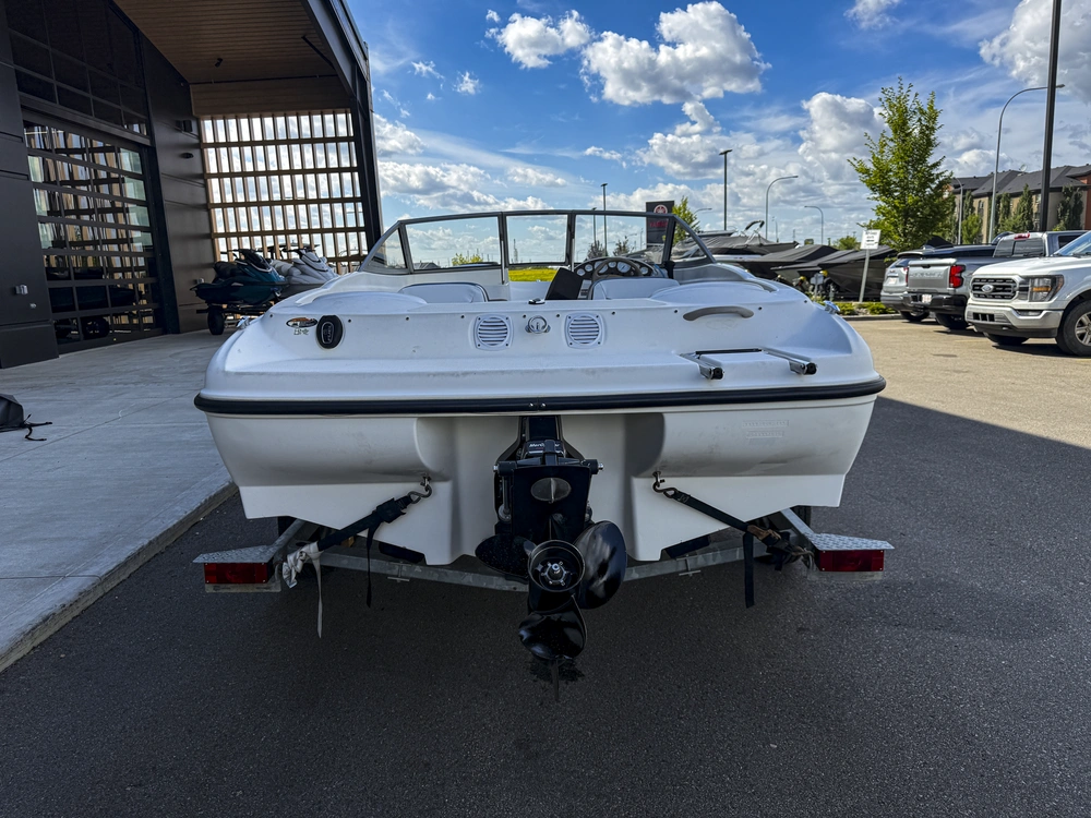 2004 Bayliner 175 alt