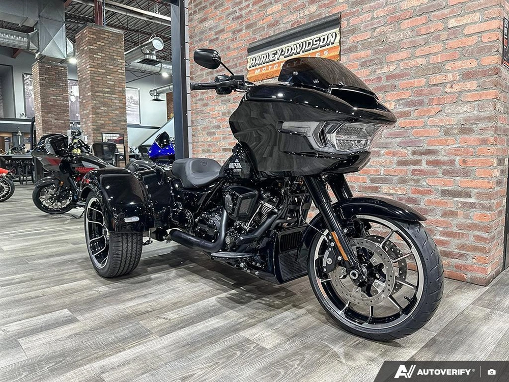 2026 Harley-davidson Road Glide 3 alt