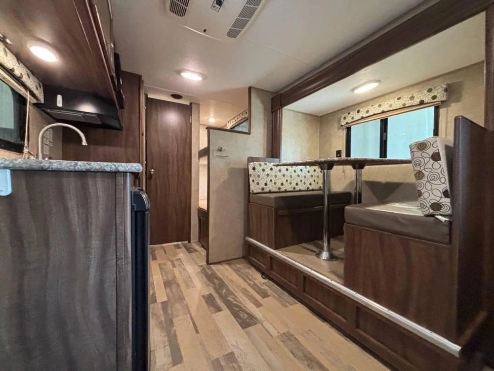 Coachmen Clipper 17bh 2017 alt