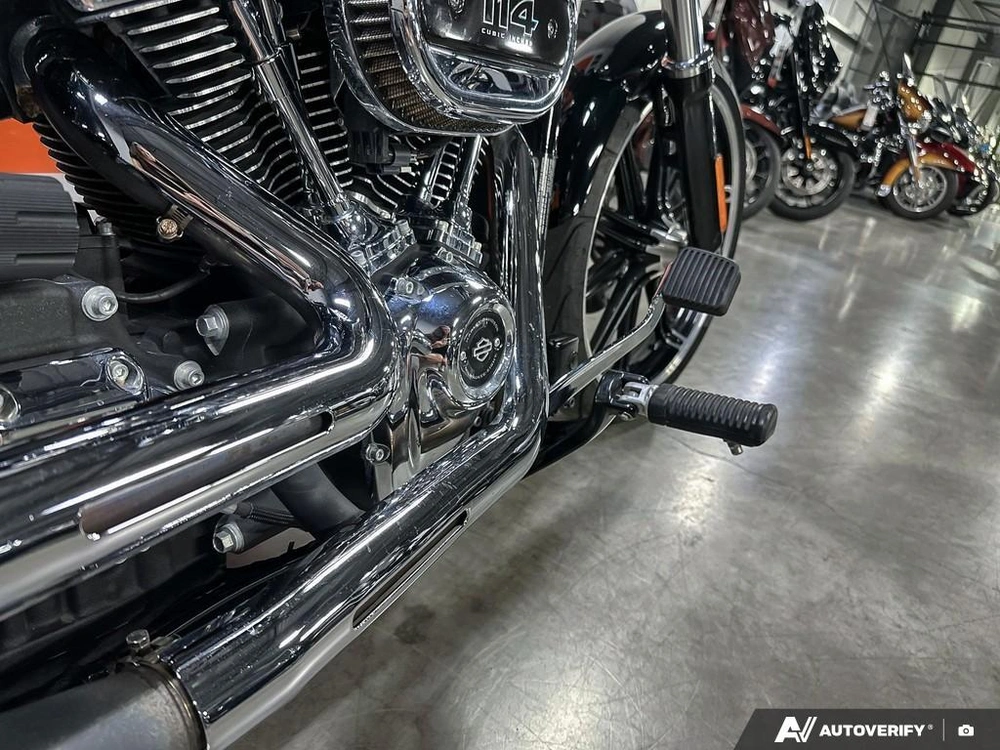 2020 Harley-davidson Breakout alt