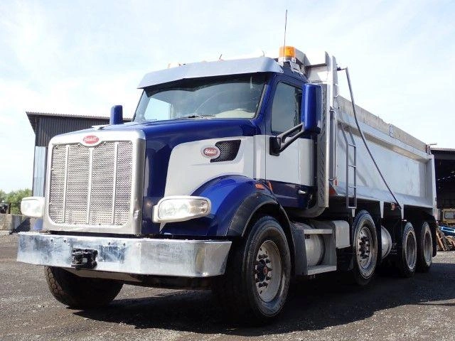 Peterbilt 567 2016