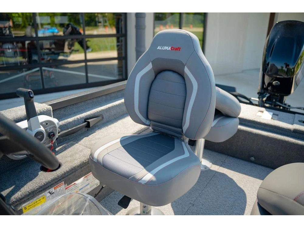2026 Alumacraft Classic 165 Side Console alt