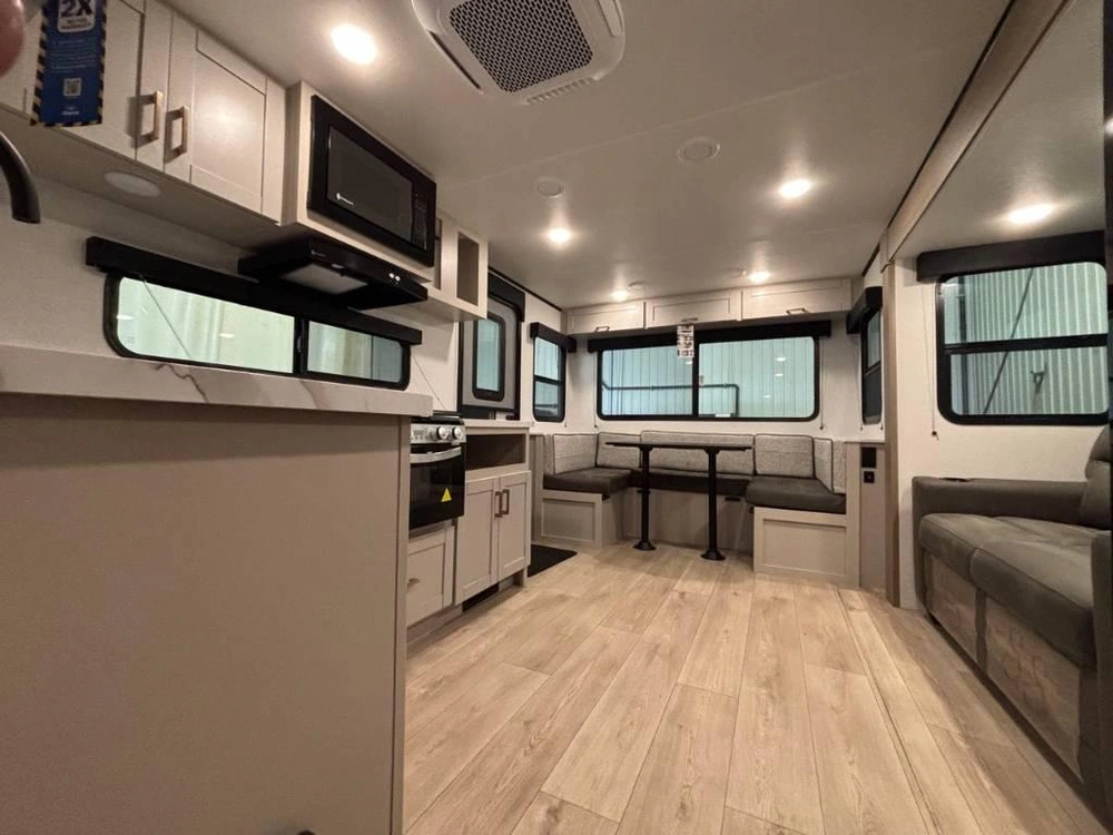 Jayco Jay Feather Sl 25rlsl 2027 alt