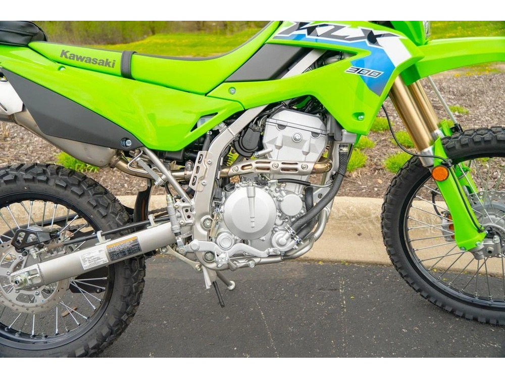 2026 Kawasaki Klx®300 alt