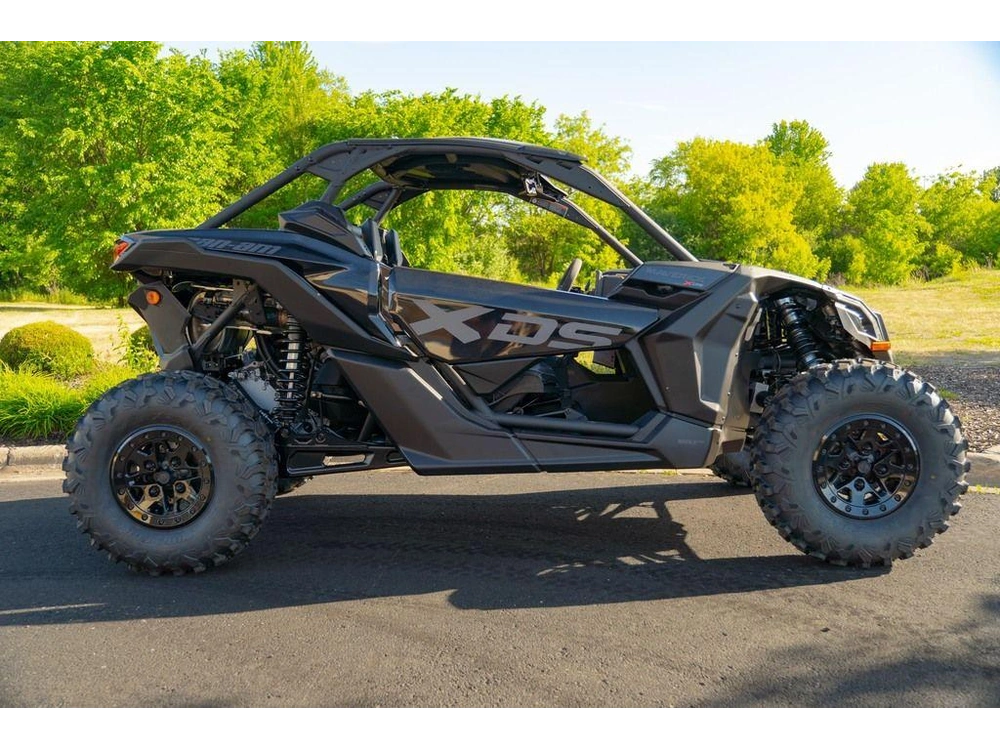 2026 Can-am Maverick X3 X Ds Turbo Rr Triple Black_4.5 In alt