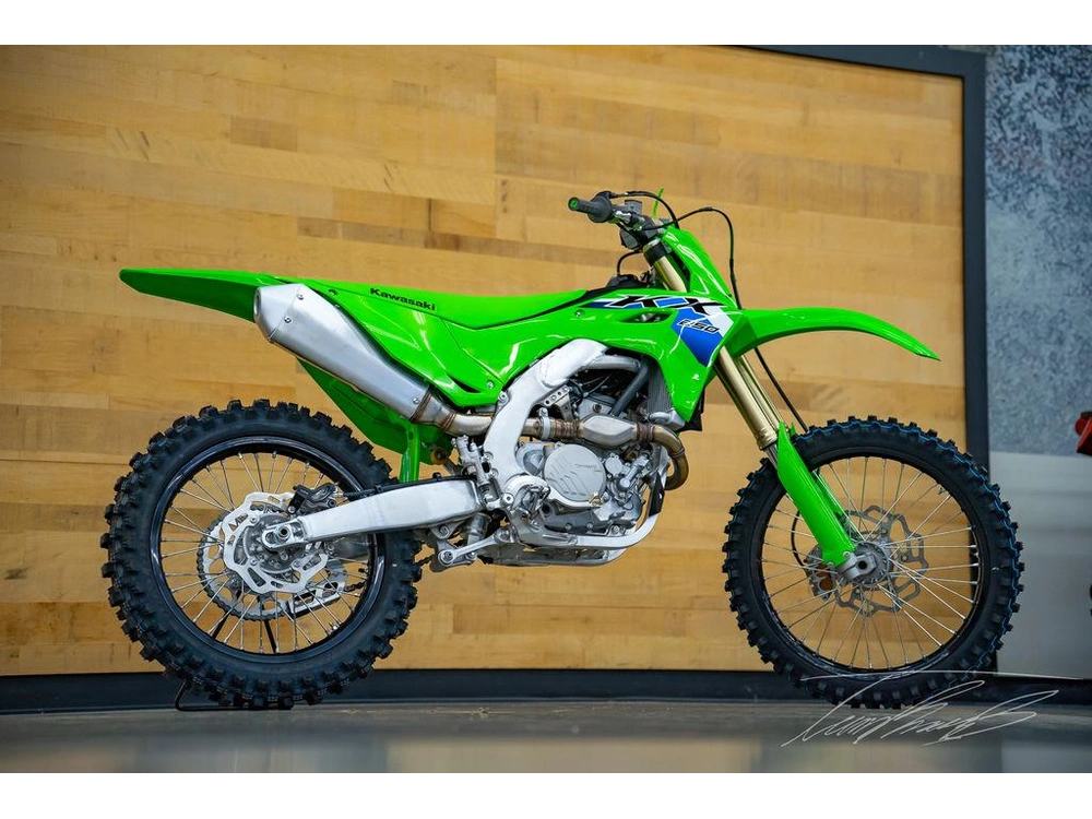 2026 Kawasaki Kx™250 alt