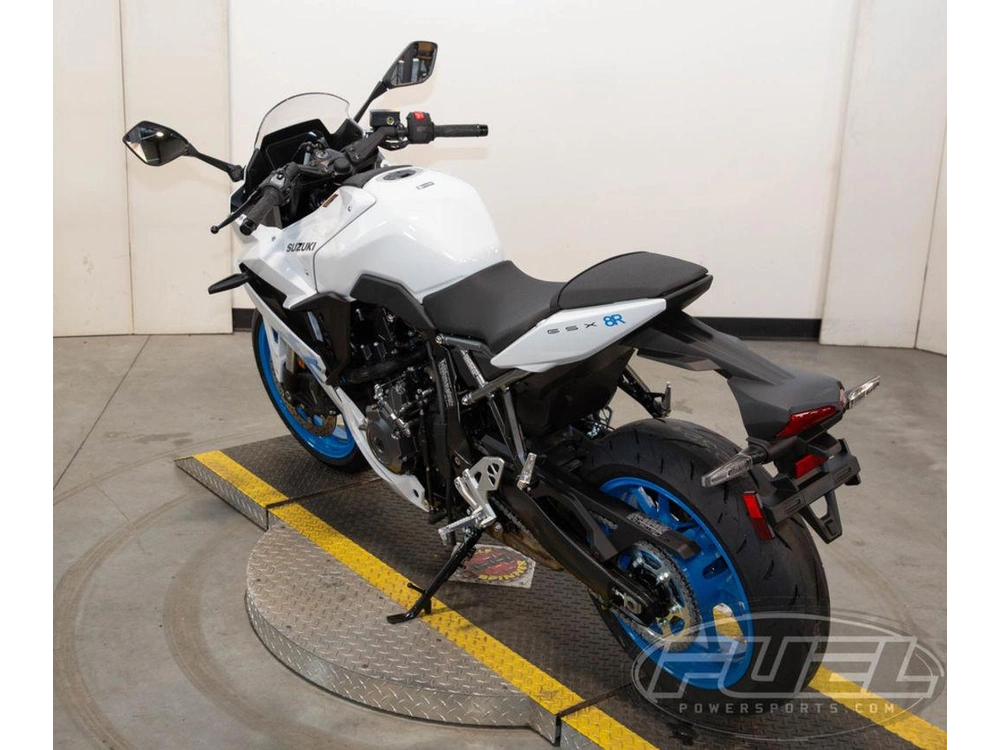 2026 Suzuki Gsx-8r alt