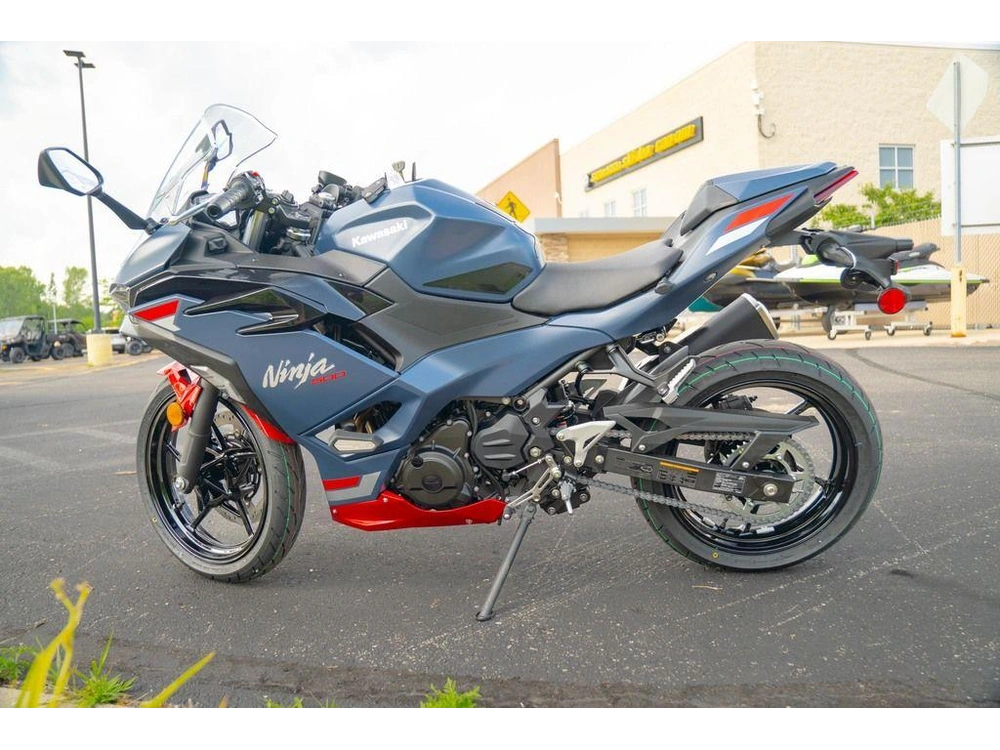 2026 Kawasaki Ninja® 500 Se Abs alt