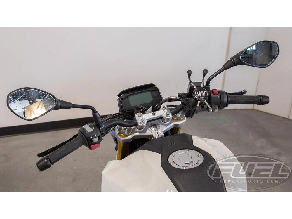 2021 Bmw G 310 R Polar White alt