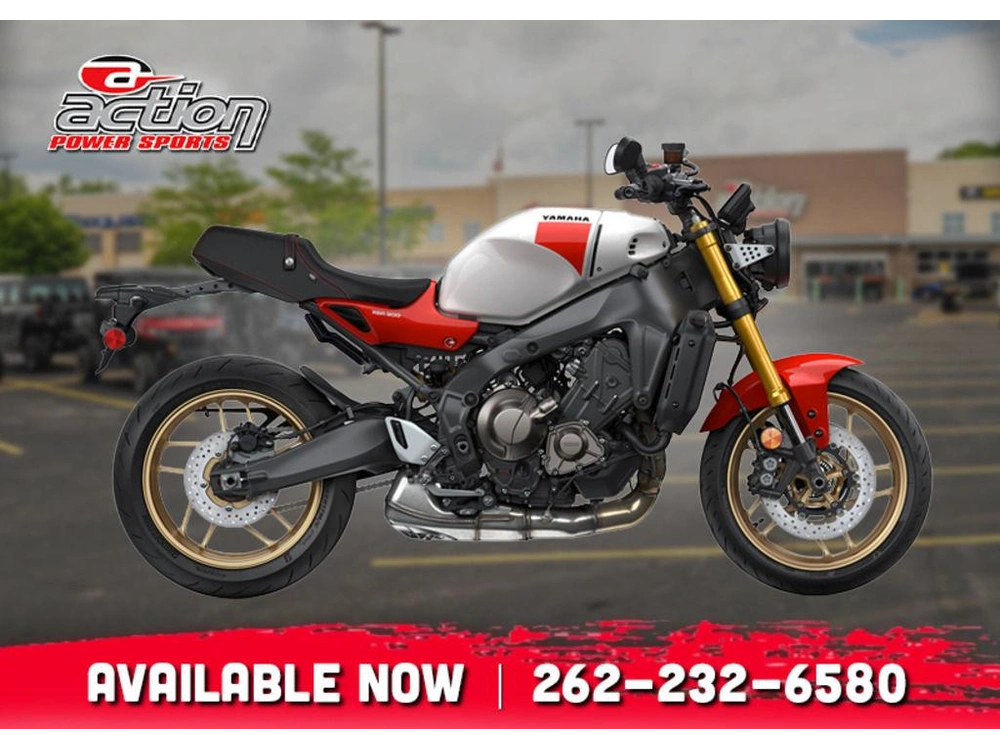 2026 Yamaha Xsr900 alt