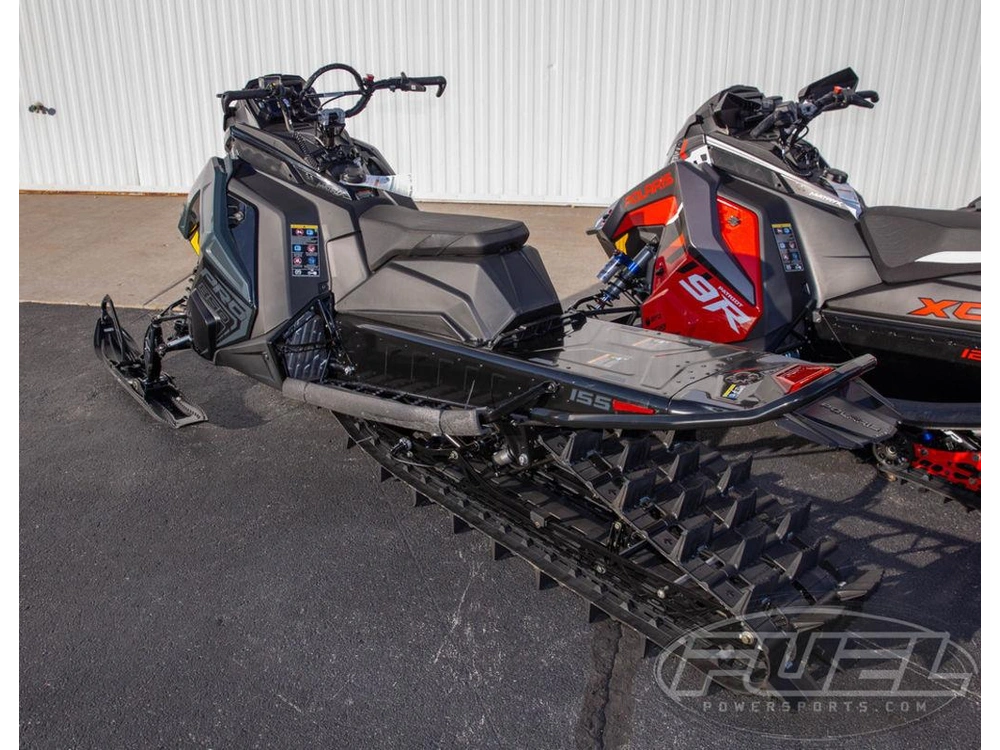 2026 Polaris 850 Pro Rmk 155 Gloss Black / Blue Dusk alt
