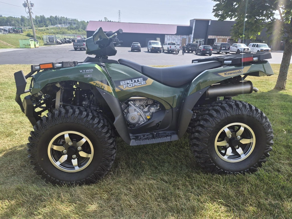 2026 Kawasaki Brute Force 750 Eps Se alt