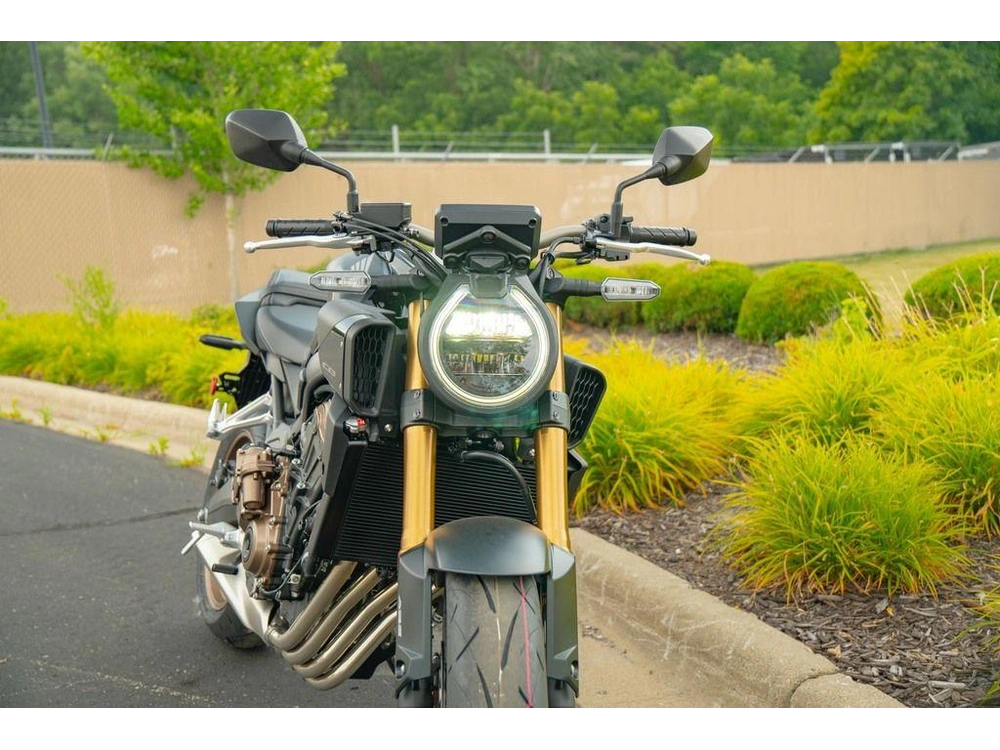 2026 Honda Cb650r E-clutch alt