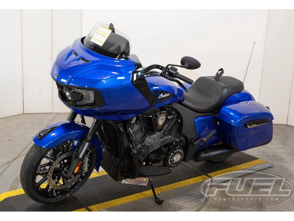 2026 Indian Motorcycle Challenger® Dark Horse® Deep Blue Metallic alt