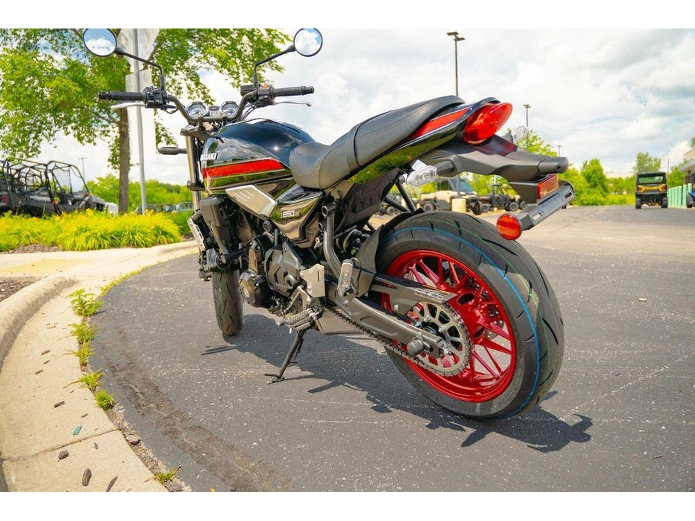 2026 Kawasaki Z650rs Abs alt