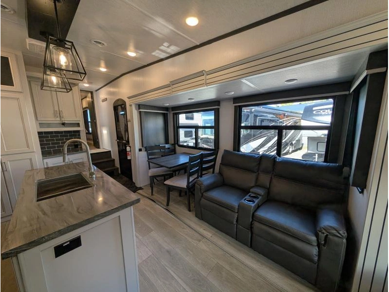 2024 Keystone Rv Cougar 290rls alt