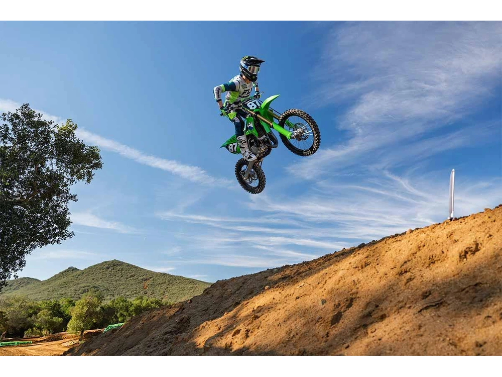 Kawasaki Kx112 2027 alt