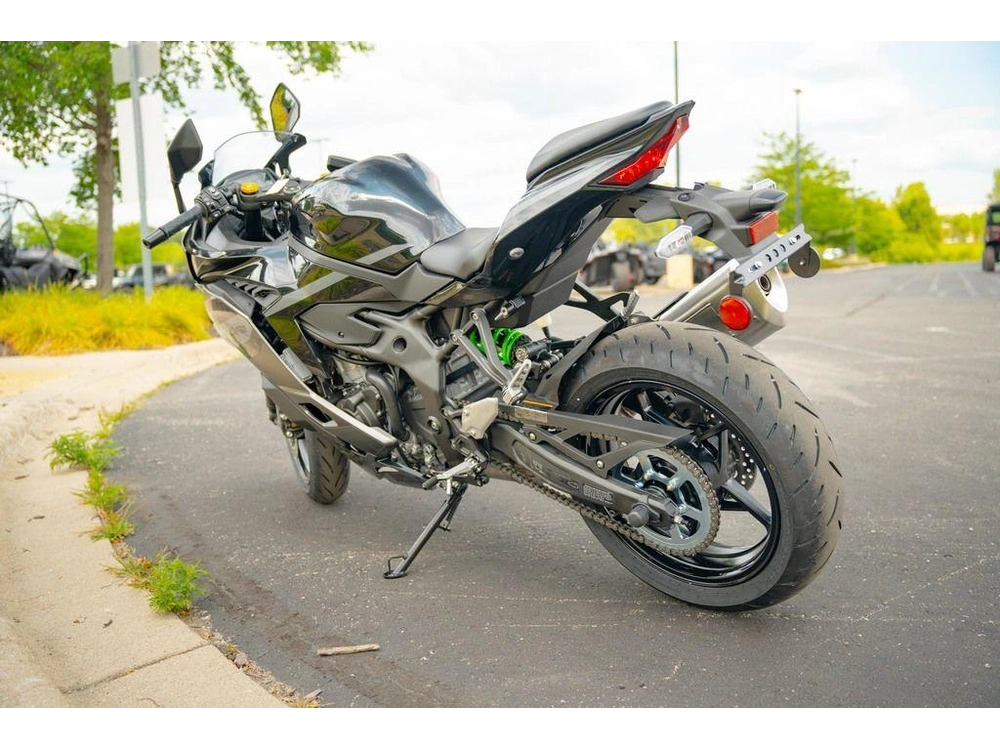 2026 Kawasaki Ninja® Zx™-4rr Abs alt