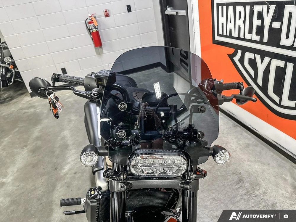 2024 Harley-davidson Sportster S alt