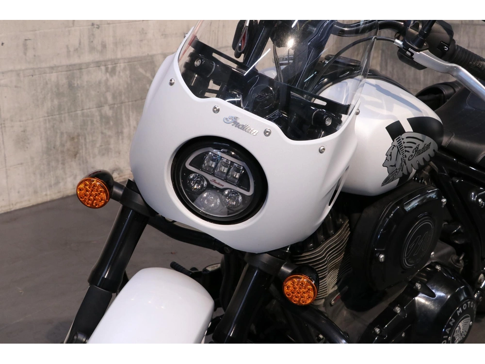 2024 Indian Motorcycle Sport Chief alt