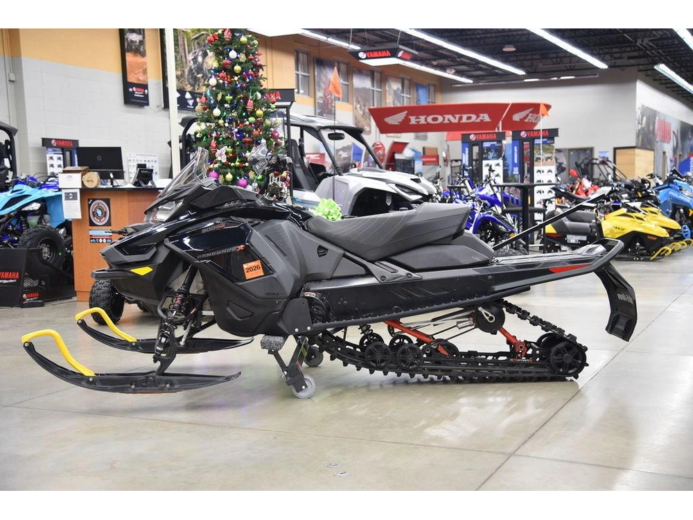 2021 Ski-doo Renegade® X Rotax® 900 Ace™ Turbo Adj. Ice R Xt 1.25 Black_lcd alt