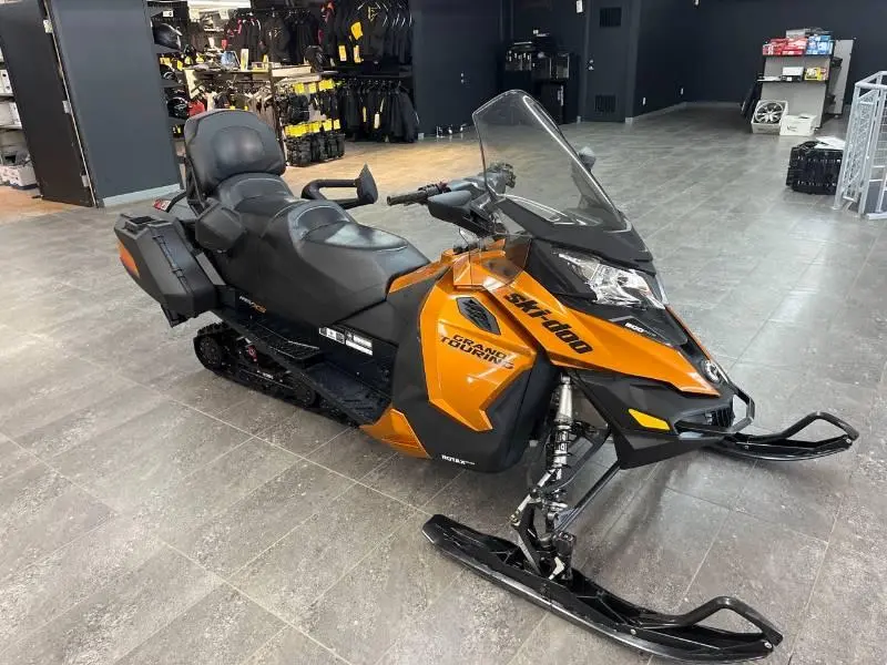 Ski-Doo GRAN TOUR SE 900 ACE E.S COGN 2017