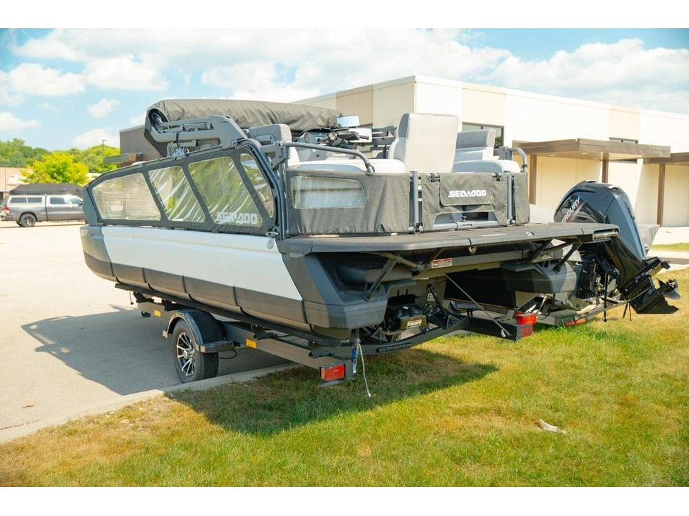 2024 Sea-doo Switch Sport alt