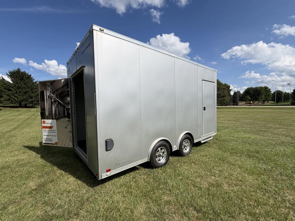 2019 Atc Aluminum Enclosed 8.5' X 16' Ta alt