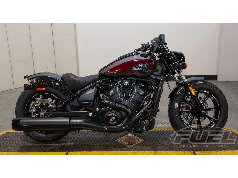 2026 Indian Motorcycle Scout Bobber 125th Anniversary Edition 125th Anniversary Red With Black Cry alt