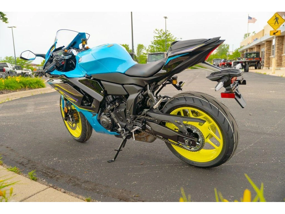 2026 Yamaha Yzf-r7 alt